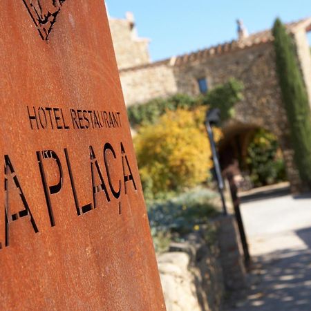 Hotel La Placa มาเดรมันยา ภายนอก รูปภาพ