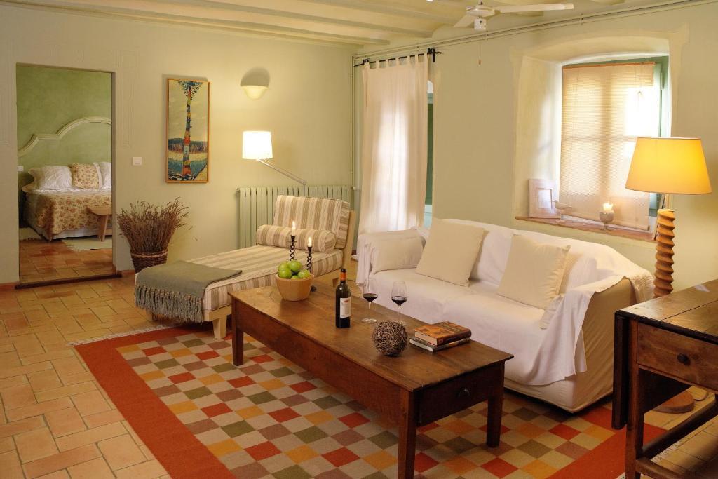 Hotel La Placa มาเดรมันยา ภายนอก รูปภาพ