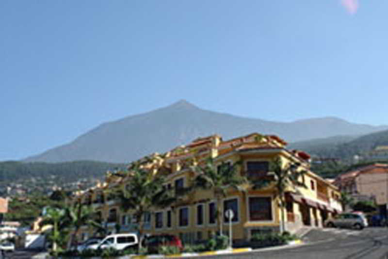 Hotel La Placa มาเดรมันยา ภายนอก รูปภาพ